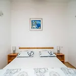 Apartment Senjo - One Bedroom With Balcony With Sea View 1