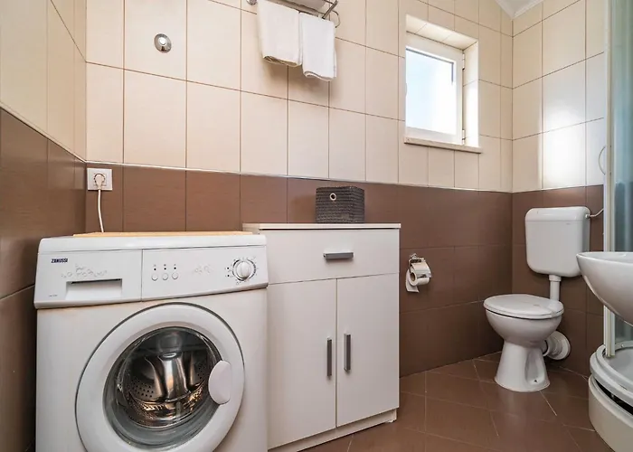 Apartamento Senjo - One Bedroom With Balcony With Sea View 1